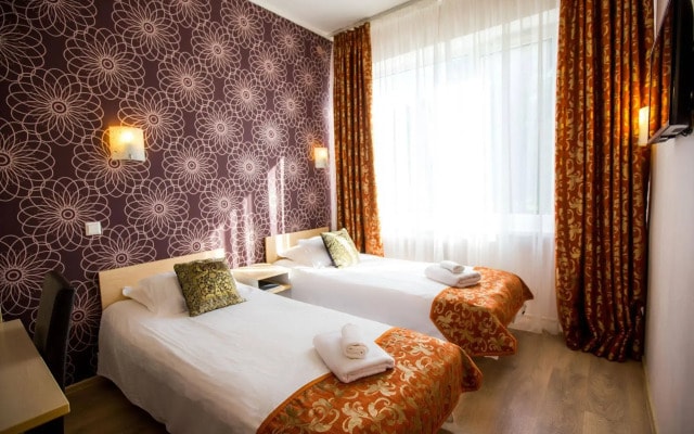 Hotel Starest