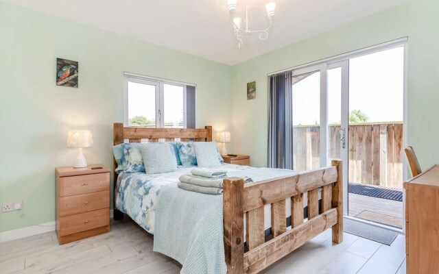 Kingfisher Lodge