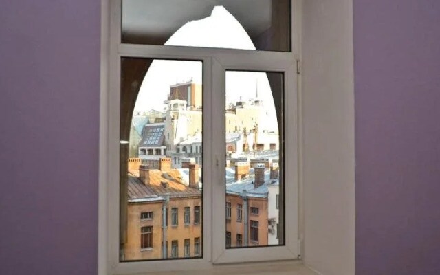 Hostel City 812
