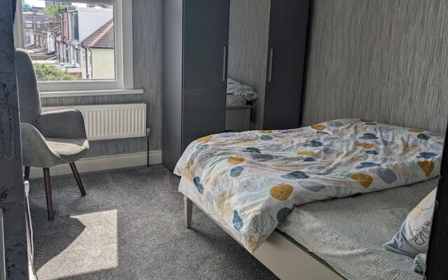 Lovely 2-bedroom Flat in London Stratford