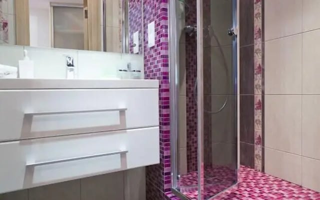 Апартаменты MinskLux, ул. Романовская Слобода, 10