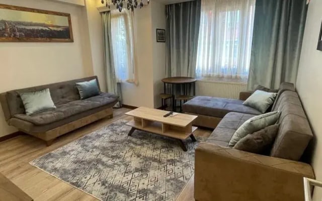 Mutlu Flat