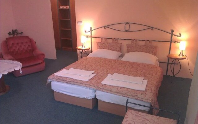 Kyjovský pivovar - hotel, restaurace, pivní lázně