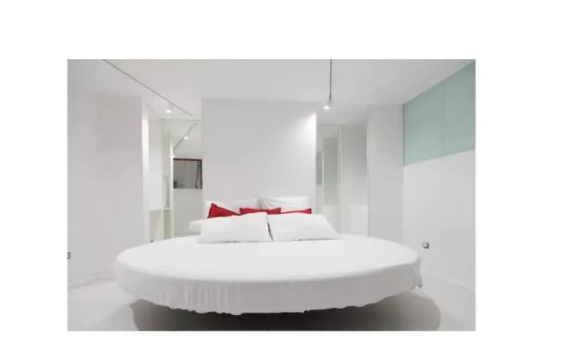 Vatican International New Loft