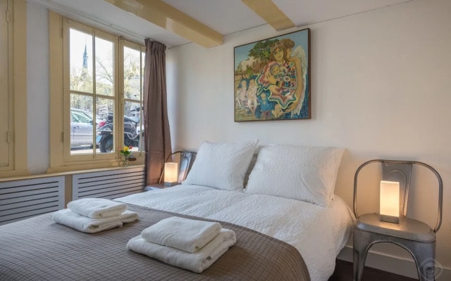 Brouwers Canal apartment