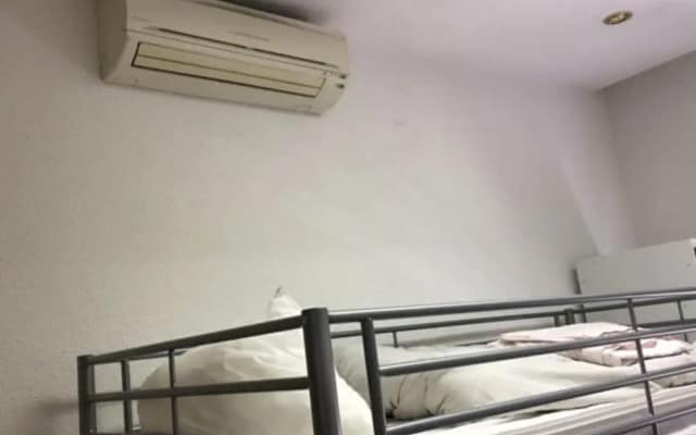 Apartmenti Chamartin- Hostel