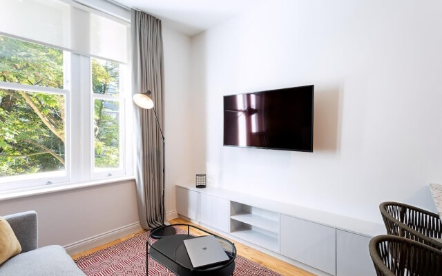 Coleherne Road Residence VI