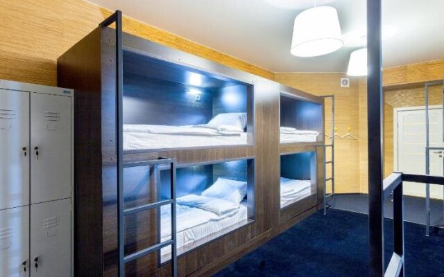 Capsular World Hostel