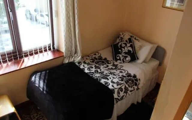 Peakdale Lodge Bed and Breakfast Glossop