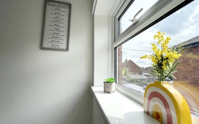 Worksop Newly Refurbished 3-bedroom House