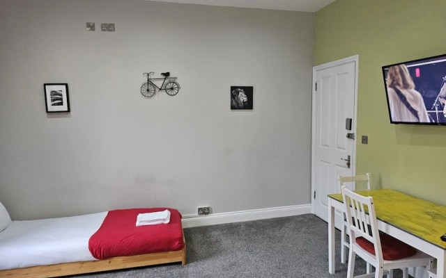 Spacious Studio near kings cross