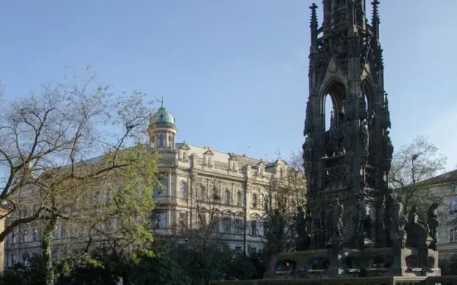 Franz Apartments