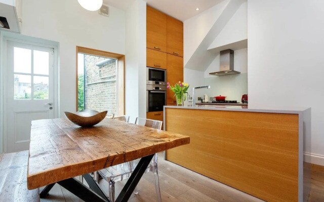 Newington Green Retreat