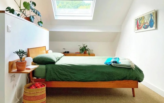 The Old Riverside School House Apt 3