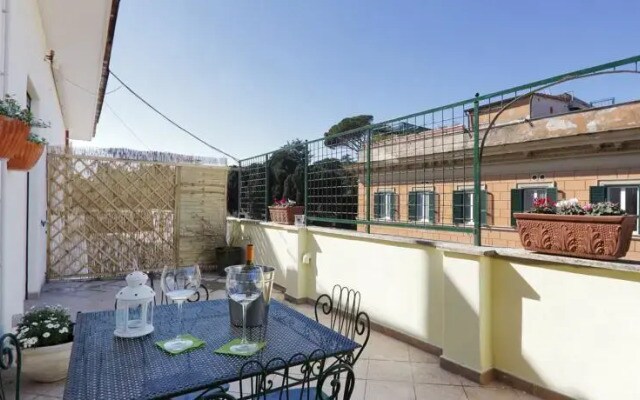 Celimontana Terrace