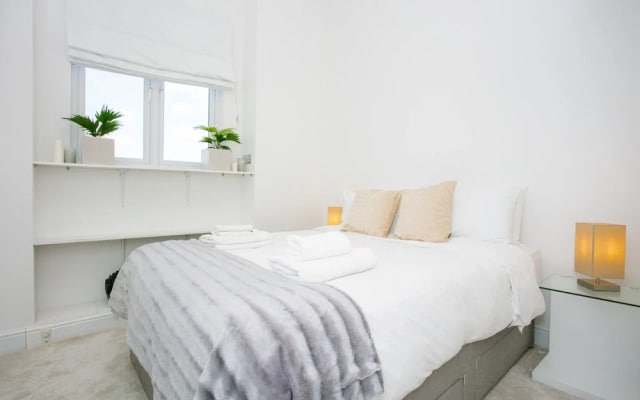 New Paddington Apartment Next to Hyde Park