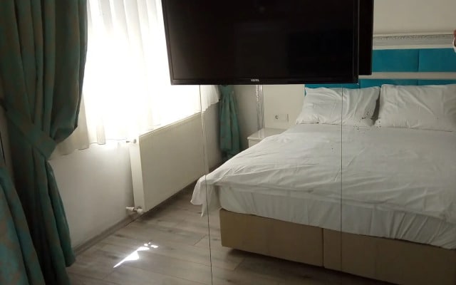 Vip Gold Suites