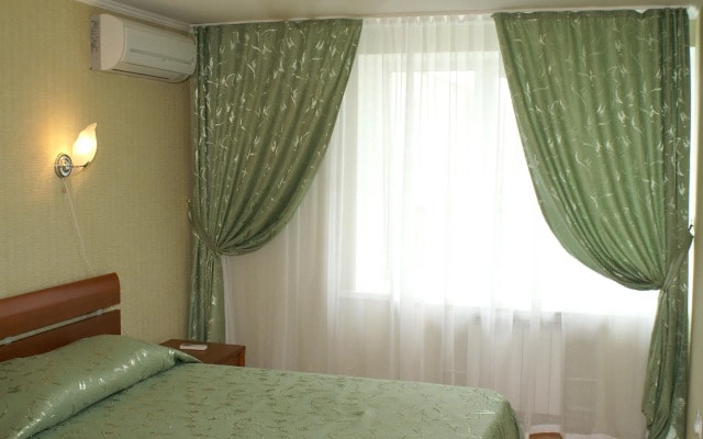 Камаз (Ак. Рубаненко, 4)