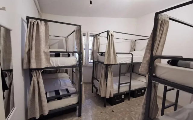 Mucha Masia Hostel Rural-Urbà