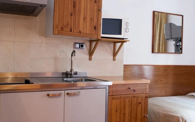 Centric Apartments Guest House