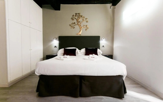 Navona First Rooms