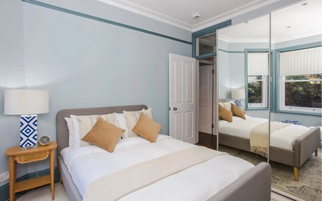 The Maida Vale Mansion - Bright & Modern 2BDR Flat