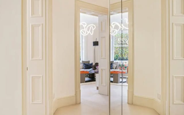 8 Million Home Cadogan Square Access