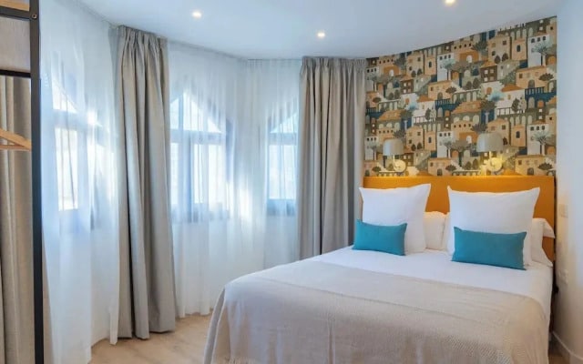 Feelathome Atarazanas Apartments