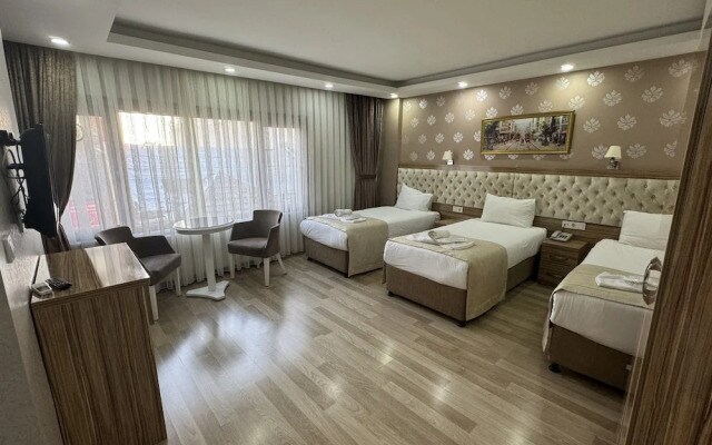 Grand Bagoz Hotel