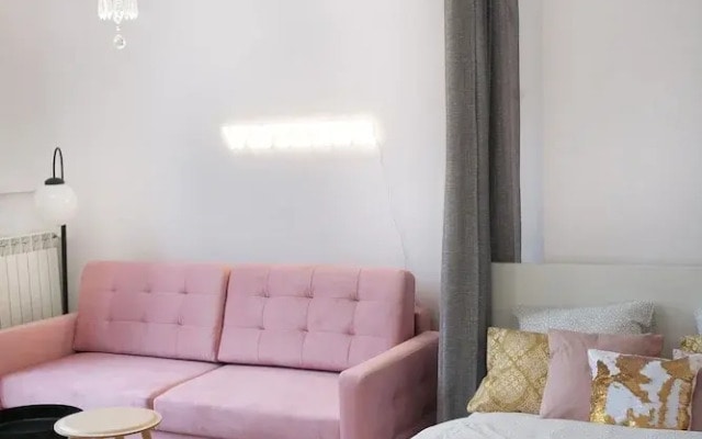 Warsaw Concierge Royal Baths Studio