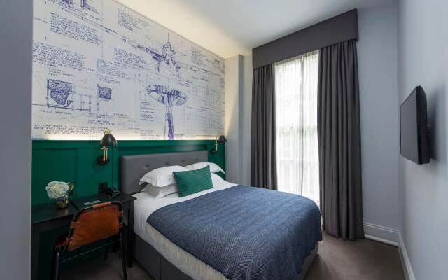The Churchill Hotel