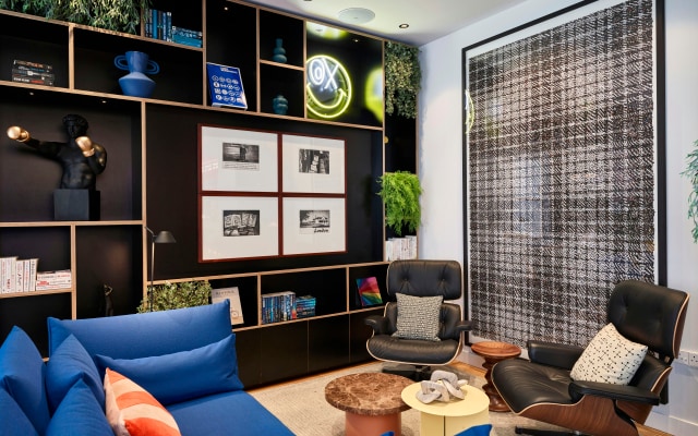 citizenM London Victoria Station