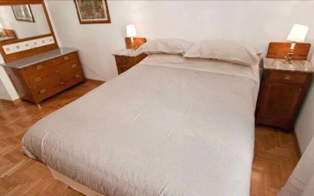 Star Suite Home