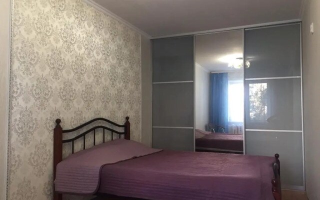 Apartamenti Proletraskaya 75