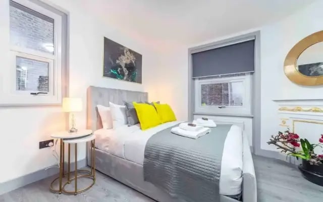 Modern and Spacious Duplex in Earls Court