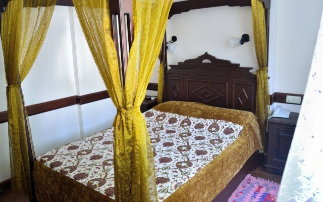 Hotel Alp Guesthouse