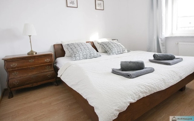 Warsaw Concierge Saxon Apartment