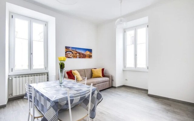 Lovely 2 Beds Flat 10 Minutes From Piazza Venezia