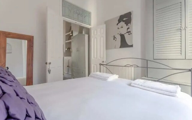 Stylish Apartment near Battersea Park