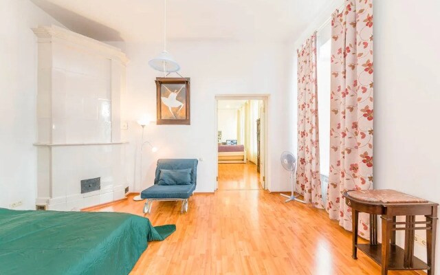 Feelathome Apartments on Millionnaya