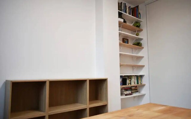Beautiful and Bright Apartment in Paris 19th