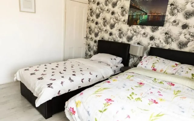 2 Bedroom Cossy Detached Property