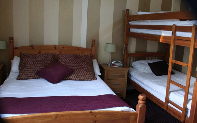 The Dog and Partridge Country Inn