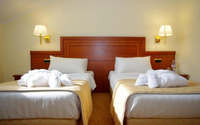 My City Hotel