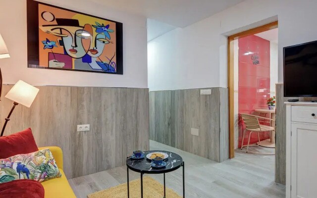 Andalusian Apartment By Seric
