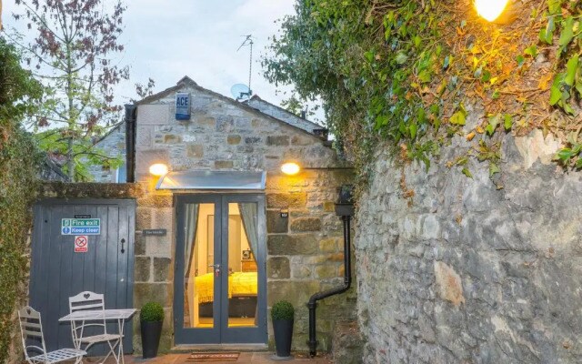 The Studio, Bakewell