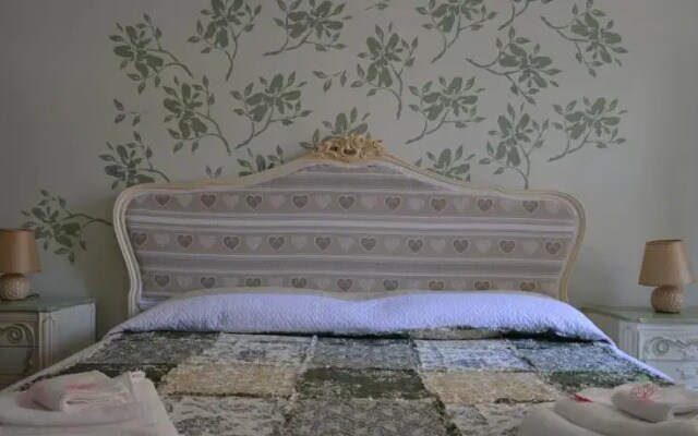 Letizia House