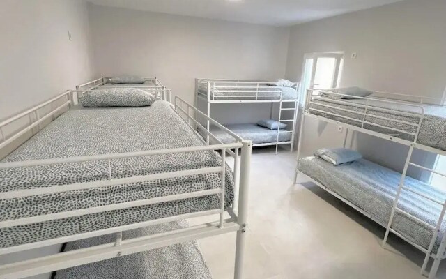 Hostel Jirafa