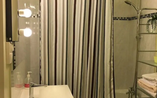 Sunny and Spacious Appartment, 44 Sqm, Great View, Wifi, Tv,