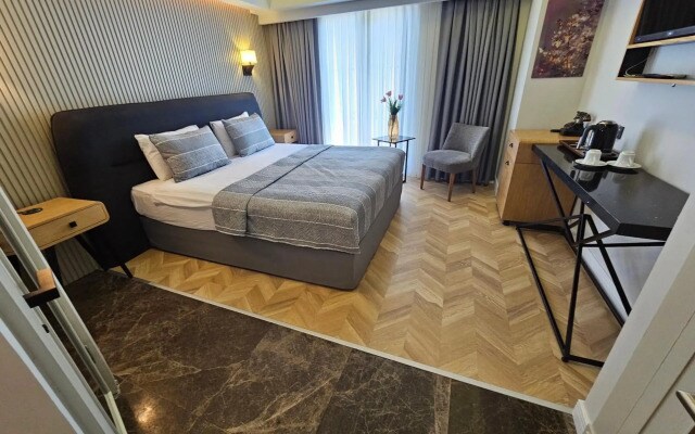 Anthemis Hotel